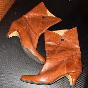 Vintage leather booties sz 6